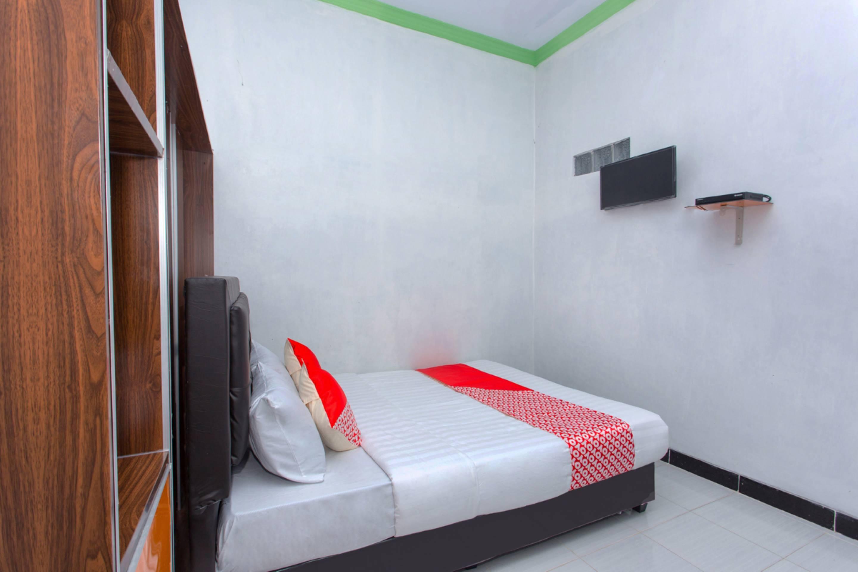 Griya Annisa Hotel Tegal  Exterior foto