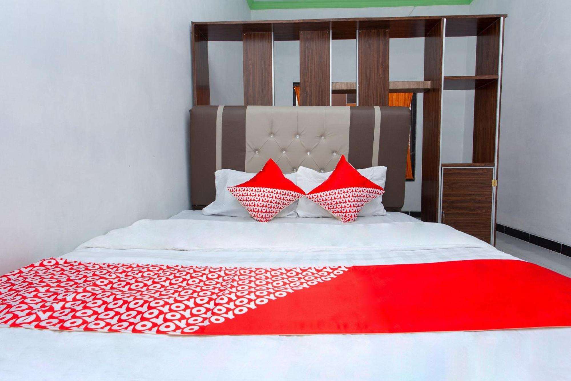Griya Annisa Hotel Tegal  Exterior foto